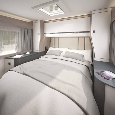 2025 Voyager 494 Bedroom