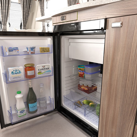 [INT] Challenger X 835 Undercounter Fridge [SWIFT]